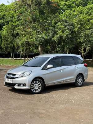 Jual bekas Dp 10jt Mobilio E Prestige Cvt 2014,lokasi di Bandung Kota