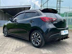 Jual bekas DP 1Jt MAZDA2 R AT FULL VAR LOW KM 2019,lokasi di Semarang Kota