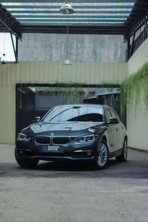 Jual bekas DP 20 JT BMW 320i F30 Luxury Line 2018,lokasi di Bekasi Kota