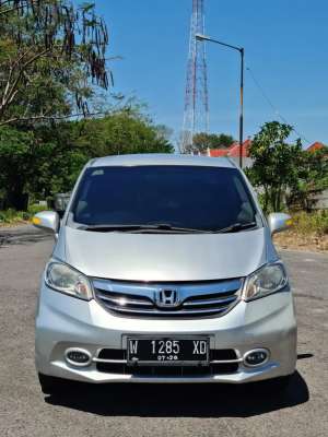 Jual bekas Dp 20 jt Honda NewFreed 1.5 E PSD AC Dowble 2013 Bensin,lokasi di Sidoarjo  Kab.
