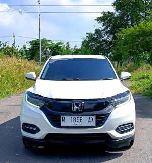 Jual bekas DP 25 JT Honda New HR-V 1.5 SE matic 2020 Bensin,lokasi di Sidoarjo  Kab.