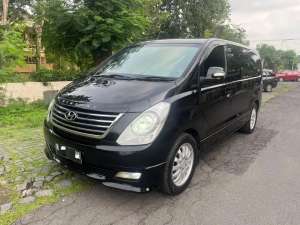 Jual bekas DP 33jt Hyundai H1 XG Bensin 2012 Istimewah,lokasi di Surabaya Kota
