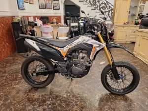 Jual bekas DP 3JT CRF 150L TH 2024 SUPERMOTO SYARAT KTP KK PROSES DIBANTU ACC,lokasi di  ,Jakarta Timur