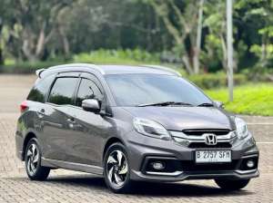 Jual bekas DP 5 jt Honda Mobilio RS Matic 2015 Antik Spt Baru,lokasi di Semarang Kota