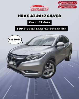 Jual bekas DP 5 Juta HRV E AT 2017 Silver,lokasi di Jakarta Selatan