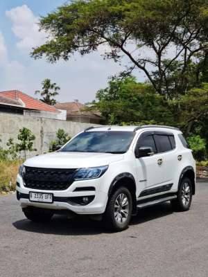 Jual bekas DP 50 jt Chevrolet Trailblazer 2.5 LTZDIESEL 2017 Diesel,lokasi di Sidoarjo  Kab.