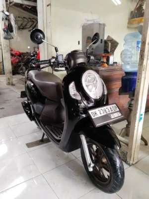 Jual bekas DP 500KBUNGA MENURUN 2HONDA SCOOPY PRESTIGE TAHUN 2022,lokasi di Denpasar Kota