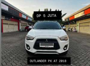 Jual bekas DP 5JT OUTLANDER PX AT 2018 LOW KM 80RB,lokasi di Tangerang Kota