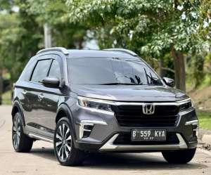 Jual bekas DP 9 jt Honda BRV Prestige Matic 2022 Antik Body Nol Spet,lokasi di Semarang Kota