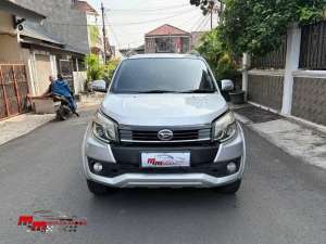 Jual bekas DP 9,5 JUTADaihatsu Terios R 1.5 AT 2017 Silver,lokasi di Jakarta Timur