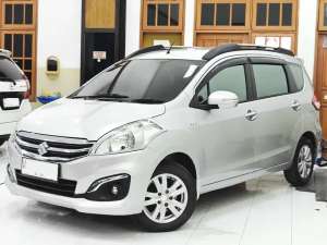 Jual bekas Dp20jt Credit Ertiga 2018 GX Manual 1.4 Orignl Terawat 2017 Siap Mudik,lokasi di Gresik Kab.