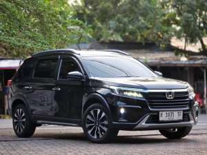 Jual bekas DP25jt BRV Prestige 2024 Matic Termurah,lokasi di Semarang Kota