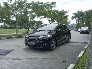 Jual bekas dp2jt honda jazz rs cvt at 2017 jazz rs matic,lokasi di Bandung Kota