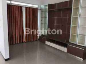 DSEWAKANRUMAH SEMIFURNISH TENGAH KOTA BERNUANSA MINIMALIS LOKASI DALAM PERUMAHAN SEPINGGAN PRATAMA AMAN NYAMAN HARGA NEGO lokasi di Balikpapan Kota, tersedia melalui melalui situs Olx