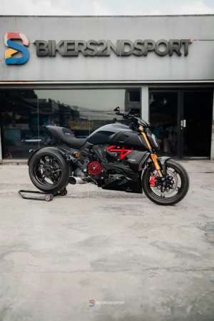 Jual bekas DUCATI DIAVEL 1260 S TRIPLE BLACK 2022,lokasi di  ,Bekasi Kota