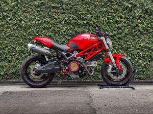 Jual bekas Ducati Monster 795 2014 TT LOW ODO LIKE NEW FP TT,lokasi di Tangerang Kota