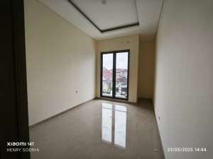 Dvd01. Dijual Rumah Bari Baruk Tengah Rungkut MERR Surabaya Timur lokasi di Surabaya Kota, tersedia melalui melalui situs Olx