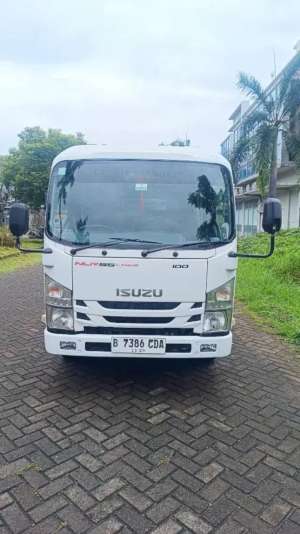 Jual bekas ELF Long NLR 55 2019,lokasi di Tangerang Kota
