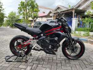 Jual bekas er6n 2015 abs red casis,lokasi di Sidoarjo  Kab.
