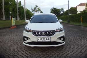 Jual bekas Ertiga 1.5 GX hybrid 2024 matic,lokasi di Surabaya Kota