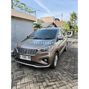 Jual bekas Ertiga GL AT 2020,lokasi di  ,Gresik Kab.