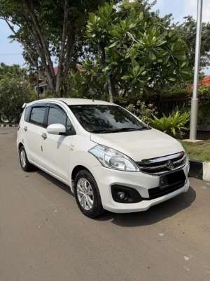 Jual bekas Ertiga GL Manual 2017,lokasi di Surabaya Kota