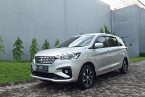 Jual bekas ERTIGA GX MATIC 2021 ertiga gl gt hybrid at metik metic all New,lokasi di Surabaya Kota