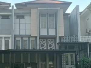 Feha. Disewakan Rumah di Celebration Grand Wisata lokasi di Bekasi Kab., tersedia melalui melalui situs Olx