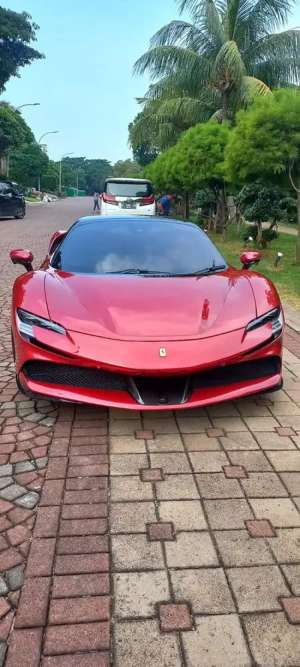 Jual bekas Ferrari SF90 Spider 2022,lokasi di Jakarta Utara