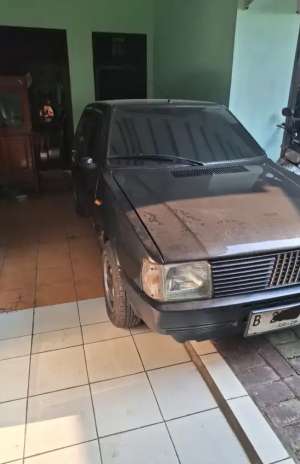 Jual bekas Fiat UNO 1 70SL KONDISI SIAP PAKAI,lokasi di Bekasi Kota