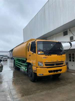 Jual bekas Fighter X tangki 16 rb liter KM 8000,lokasi di Banjarmasin Kota