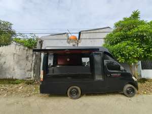 Jual bekas FOOD TRUCK SIAP USAHA,lokasi di Makassar Kota