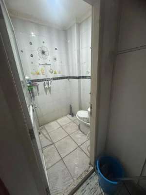 For Rent Per 6 Bulan Rumah Strategis Minimalis lokasi di Jakarta Selatan, tersedia melalui melalui situs Olx