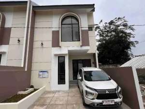 FOR SALE HUNIAN DEKAT MRT LEBAK BULUS CIPUTAT TIMUR , tersedia melalui melalui situs Olx