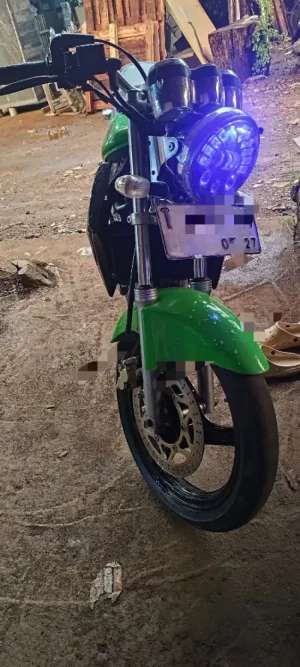 Jual bekas For sale ninja R 2012 up ss hijau shuriken Plat T,lokasi di Jakarta Timur