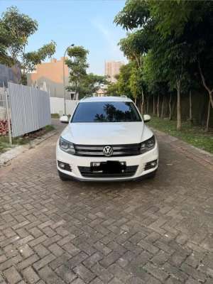 Jual bekas For Sale VW Tiguan 1.4 TSI Highline,lokasi di Depok Kota