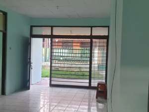 FOR SALERENTRumah Kopo Permai lokasi di Bandung Kab., tersedia melalui melalui situs Olx