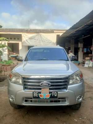 Jual bekas Ford Everest 2010 Diesel,lokasi di  ,Lampung Selatan Kab.