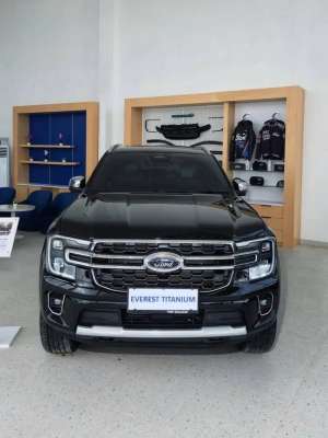 Jual bekas Ford Everest Titanium 2.0L Diesel Bi-Turbo,lokasi di Jakarta Utara