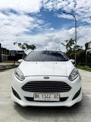 Jual bekas Ford Fiesta 1.0 Turbo Ecoboost 2014 AT,lokasi di Medan Kota