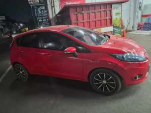 Jual bekas FORD FIESTA 1.4 MATIC 2011,lokasi di Cirebon Kota