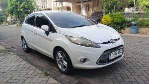 Jual bekas Ford Fiesta 1.6 AT - S 2012 Siap Pakai - Pajak Hidup,lokasi di Bogor Kab.