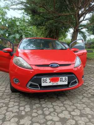 Jual bekas Ford fiesta 1.600 S matic 2011,lokasi di Bandar Lampung Kota
