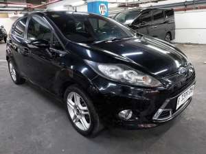 Jual bekas Ford Fiesta Km66Rb 1.6 S AT 2012 FullOriginal SepertiBaru Gressss ISTW,lokasi di Jakarta Utara