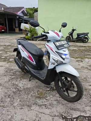 Jual bekas FORSALE Beat POP 110cc 2015 MULUS,lokasi di Tangerang Kota