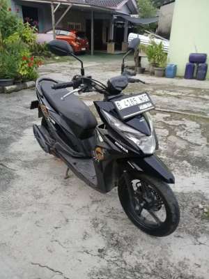 Jual bekas FORSALE Beat Streat 110cc 2018 MULUS,lokasi di Tangerang Kota