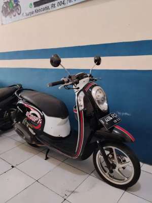 Jual bekas Forsale honda scoopy 2015 istimewa,lokasi di  ,Tangerang Selatan Kota