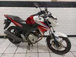 Jual bekas Forsale vixion ks 2014 surat komplit,lokasi di Jakarta Selatan