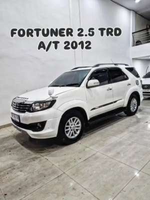 Jual bekas FORTUNER 2.5 TRD Automatic 20122013 putih toyota sportivo,lokasi di Medan Kota