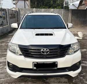 Jual bekas Fortuner 2.5 VNT TRD AT diesel 2013,lokasi di Bandar Lampung Kota